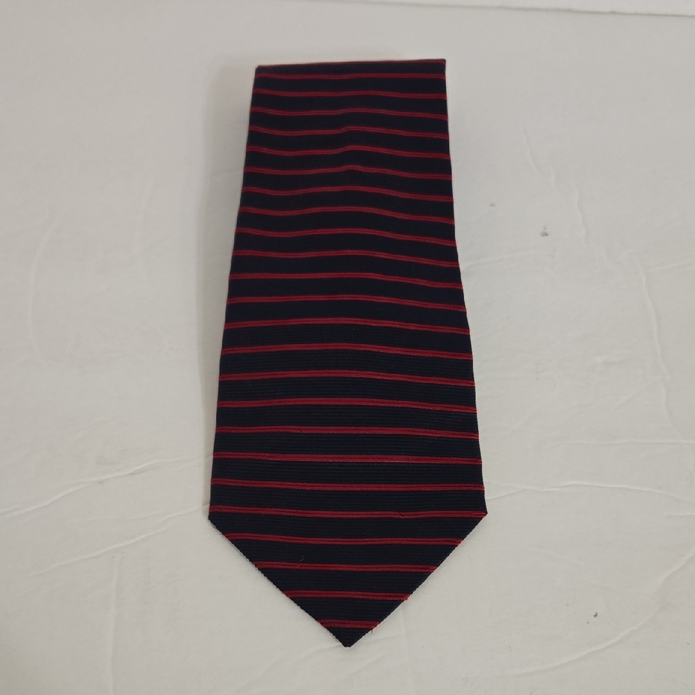 Gucci Navy Blue and Red Striped Tie - Picture 1 of 9